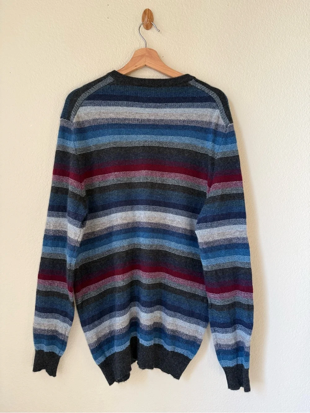 Cashmere Club Room Luxury Men’s 100% Cashmere Striped Sweater Size L
